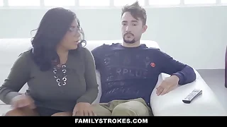 FamilyStrokes - Hot Latin Twin &lpar;Sheyla&rpar; &lpar;Keysha&rpar; Electioneer For Blarney